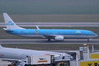 PH-BXT @ VIE - KLM - Royal Dutch Airlines - by Joker767