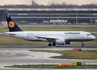 D-AIZI @ AMS - Taxi to runway 24 of Schiphol Airport - by Willem Göebel