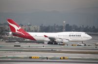 VH-OJM @ KLAX - Boeing 747-400