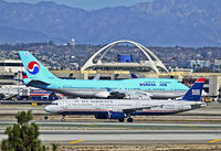 N537UW @ KLAX - N537UW US Airways Airbus A321-231 (cn 4041)

HL7490 Korean Air Boeing 747-4B5 / 490 (cn 27177/1019)

Los Angeles - International (LAX / KLAX)
USA - California, October 24, 2012
TDelCoro - by Tomás Del Coro