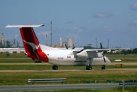 VH-SDE @ YBBN - DHC-8Q-202 Dash 8 [453] (QANTASlink) Brisbane-International~VH 18/03/2007 - by Ray Barber