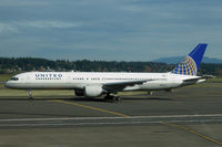 N585UA @ KPDX - At Portland, OR - by Micha Lueck