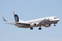 N309AS @ DFW - Alaska Airlines landing at DFW Airport - by Zane Adams