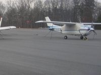 N6281B @ CNI - On the ramp at Canton, GA - by Bob Simmermon