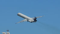 N916DL @ KDCA - Takeoff Departure DCA - by Ronald Barker