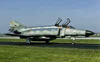 38 16 @ ETSN - taxying to the flightline