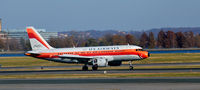 N742PS @ KDCA - Landing DCA - by Ronald Barker
