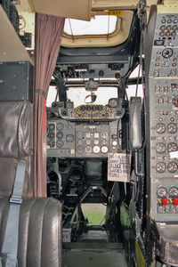 WR977 @ X4WT - Avro 716 Shackleton MR.3-3. Cockpit view. Newark Air Museum, January, 1992. - by Malcolm Clarke