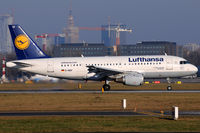 D-AILY @ WAW - Lufthansa - by Chris Jilli