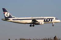 SP-LIE @ WAW - LOT - Polish Airlines - by Joker767