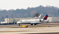 N936EV @ KATL - Landing Atlanta - by Ronald Barker
