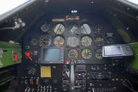 D-FHGL @ LOLW - Cockpit of an AT 6 - by P. Radosta - www.austrianwings.info