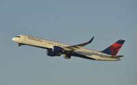 N638DL @ KLAX - Departing LAX - by Todd Royer