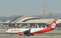D-ALPC @ KLAX - Taxiing to gate - by Todd Royer