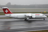 HB-IXX @ EDDL - Swissair, BAe Avro 146-RJ100, CN: E3262, Name: Silberen 2319m - by Air-Micha