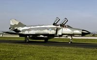 37 24 @ ETSN - taxying to the flightline