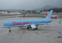 G-OOBR @ LOWS - Thomson Airways Boeing 757 - by Andreas Ranner