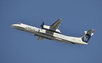 N432QX @ KLAX - Departing LAX