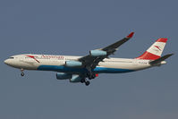 OE-LAH @ LOWW - Austrian Airlines Airbus 340-200