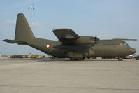 8T-CC @ LOWW - Austrian Air Force C130