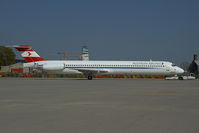 OE-LMD @ LOWW - Austrian Airlines MD83