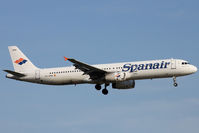 EC-HPM @ LEBL - Landing - by micka2b