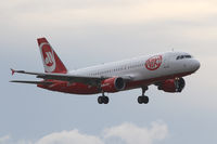 OE-LEU @ LOWW - Niki Airbus A320 - by Thomas Ranner