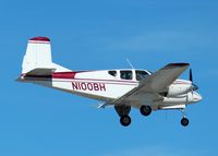 N100BH @ DTN - Landing at Downtown Shreveport.