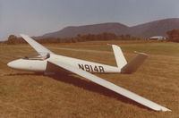 N914R - Photo taken at Chilhowee Gliderport, Benton, TN, 1980 - by Doug Adcox