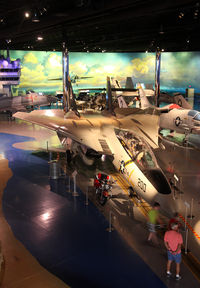 160395 @ AZO - general view on the Tomcat and the museum