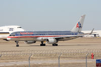 N674AN @ DFW - American Airlines at DFW Airport