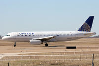N473UA @ DFW - United Airlines A320 at DFW Airport - by Zane Adams