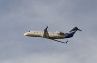N446SW @ KLAX - CL-600-2B19