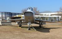58-1232 @ WRB - F-100F Super Sabre
