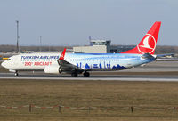 TC-JYI @ VIE - Turkish Airlines - by Joker767