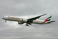 A6-EBU @ EGLL - Emirates. - by Howard J Curtis