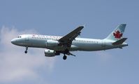 C-GKOE @ MCO - Air Canada A320