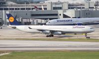 D-AIGS @ MIA - Lufthansa A340-300