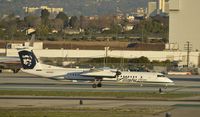 N404QX @ KLAX - Taxiing to gate