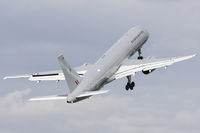 NZ7572 @ EGVA - At RIAT 2009. RNZAF - superbly displayed. - by Howard J Curtis