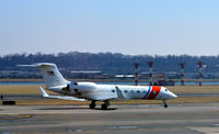 02 @ KDCA - Taxi - check the deployed thrust reverers - by Ronald Barker