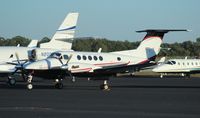 N48PA @ ORL - Beech 200