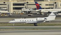 N71TV @ KLAX - Taxiing for departure