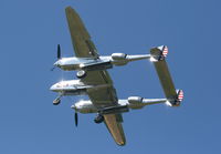 N25Y @ LFFQ - Lockheed P-38L Lightning (N25Y) , La Ferté-Alais Airfield (LFFQ) Air Show (Le Temps Des Hélices) - by Yves-Q