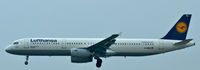 D-AISG @ EDDF - Lufthansa, is landing at Frankfurt Int´l (EDDF) - by A. Gendorf