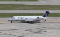 N965SW @ KIAH - CL-600-2B19