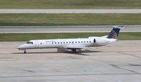N14904 @ KIAH - EMB-145LR