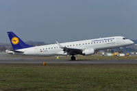 D-AECF @ LOWL - Lufthansa Embraer ERJ-190-100LR landing in LOWL/LNZ - by Janos Palvoelgyi