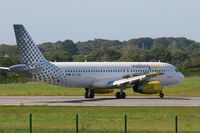 EC-LRA @ LFRB - Airbus A320-232, Landing rwy 07R, Brest-Bretagne Airport (LFRB-BES) - by Yves-Q