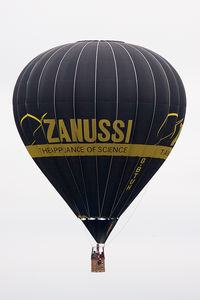 G-BTUH - At the 2013 Icicle Balloon Meet, Savernake Forest, Wilts. 'Zanussi'. - by Howard J Curtis